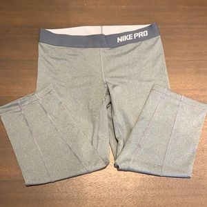 Nike Pro Dri-Fit Crop Leggings